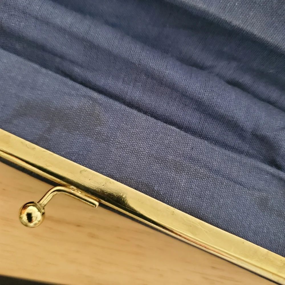 Vintage clutch blue
